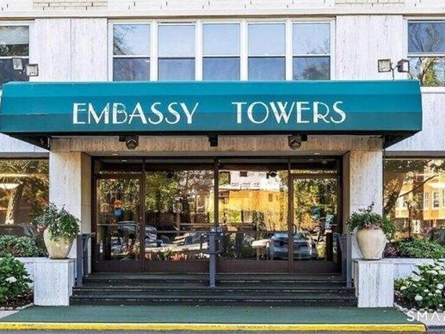 Condo for sale in Bridgeport, Connecticut