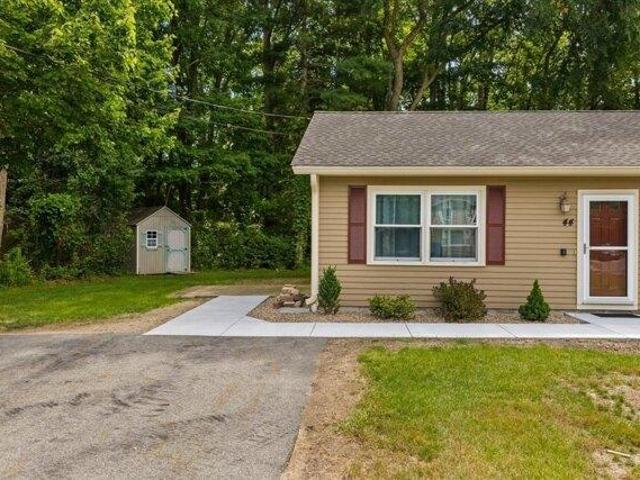 Condo for sale in Bridgewater, Massachusetts