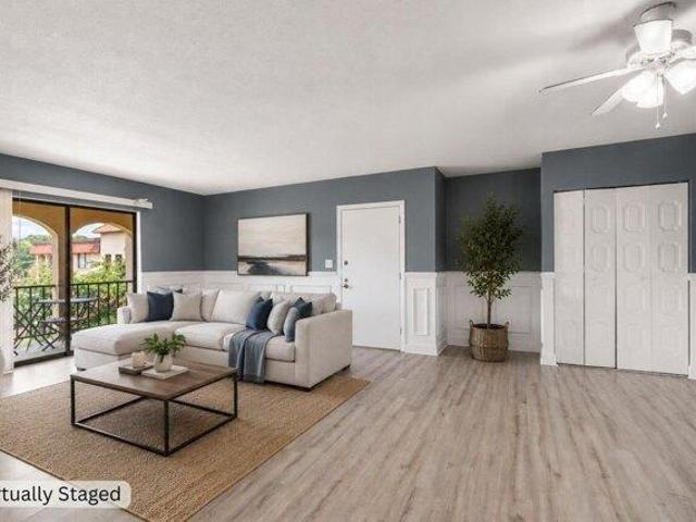 Condo for sale in Madrid Square Condominiums, Brockton