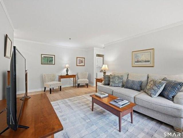 Condo for sale in Brookfield, Western Connecticut Planning Region