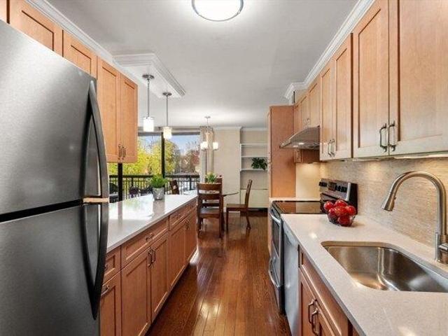 Condo for sale in Brookline