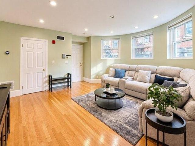 Condo for sale in Brookline, Massachusetts