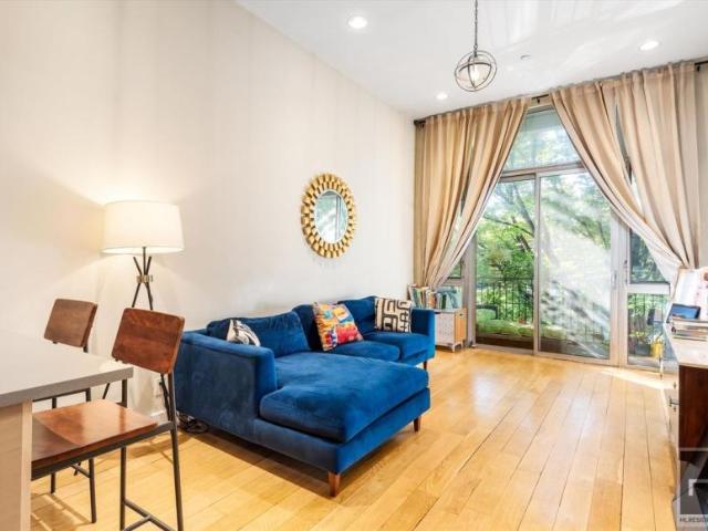 Condo for sale in Arverne, New York