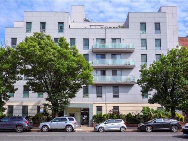 Condo for sale in Bath Beach, New York