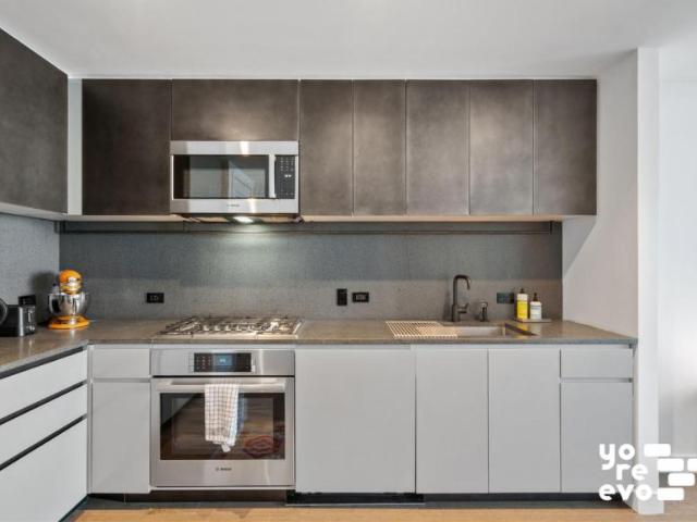 Condo for sale in Arverne, New York