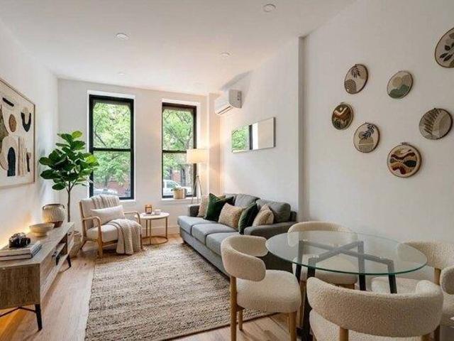 Condo for sale in Arverne, New York