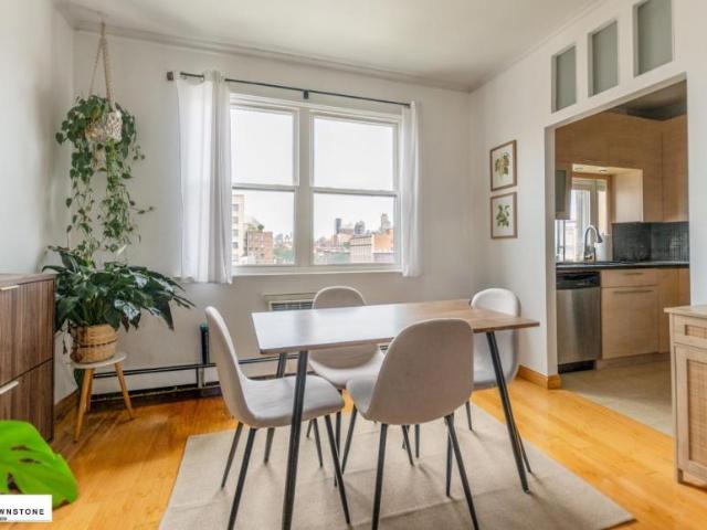 Condo for sale in Arverne, New York