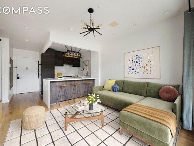 Condo for sale in Arverne, New York