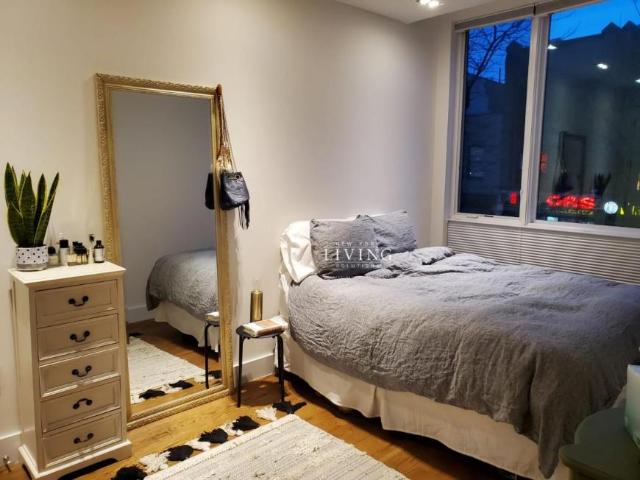 Condo for sale in Arverne, New York