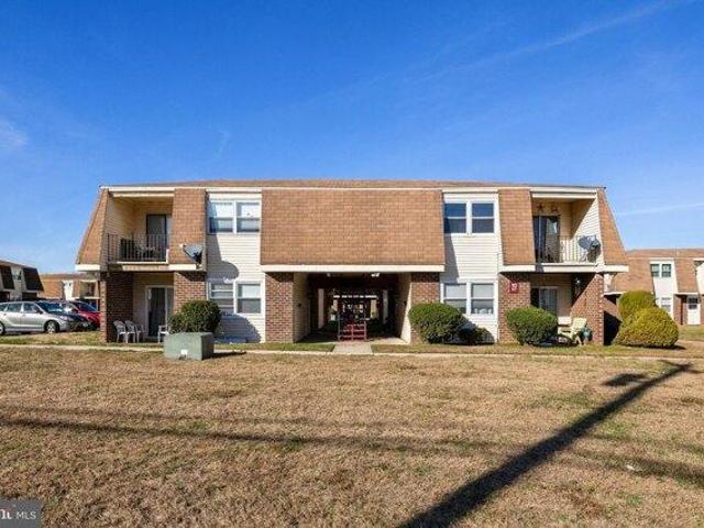 Condo for sale in Florence, New Jersey