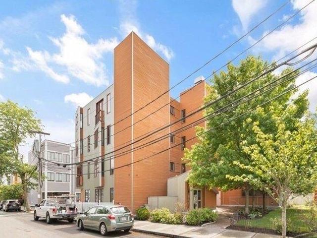 Condo for sale in Cambridge, Massachusetts