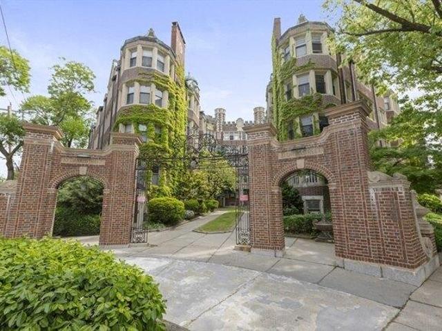 Condo for sale in Cambridge, Massachusetts