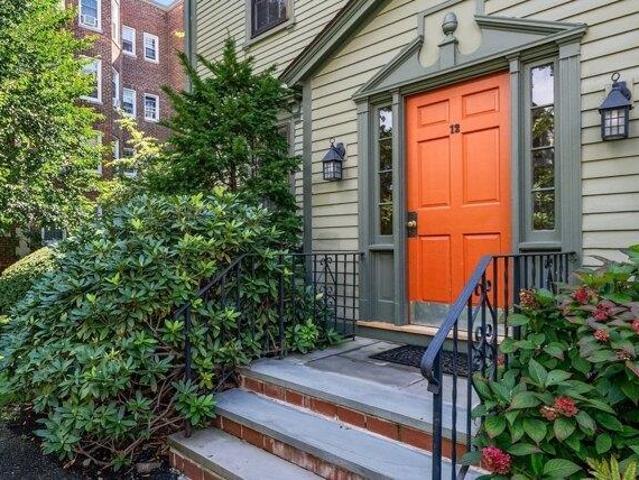 Condo for sale in Cambridge, Middlesex County