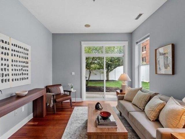 Condo for sale in Cambridge, Middlesex County