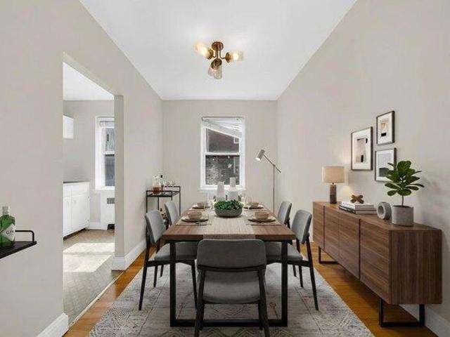 Condo for sale in Mid-Cambridge, Cambridge