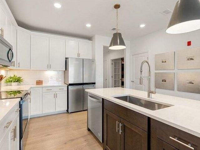 Condo for sale in Massachusetts