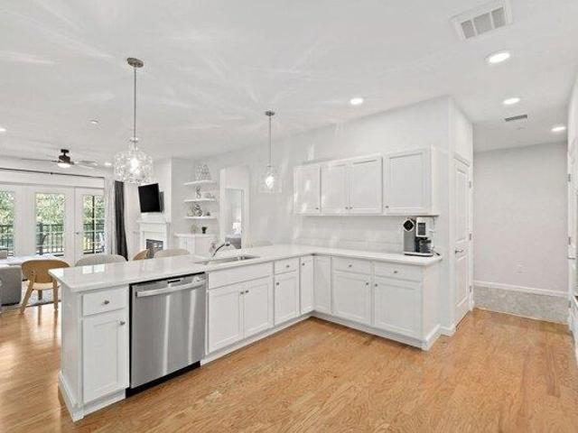 Condo for sale in Canton, Norfolk County