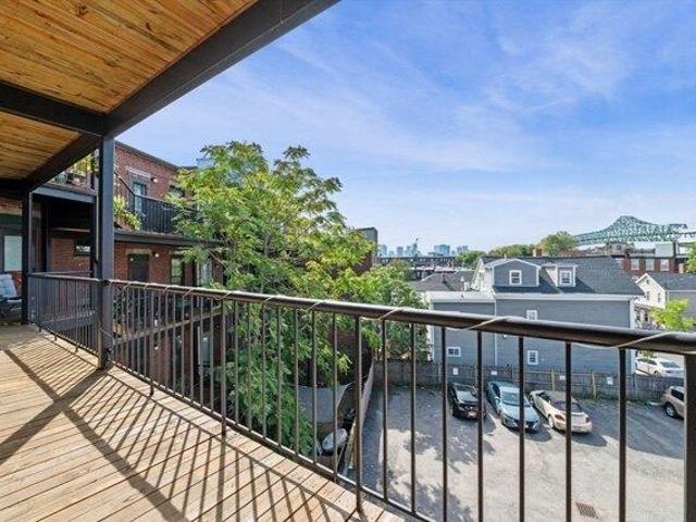 Condo for sale in Chelsea, Massachusetts