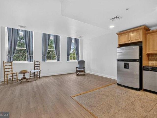 Condo for sale in Clayton, New Jersey