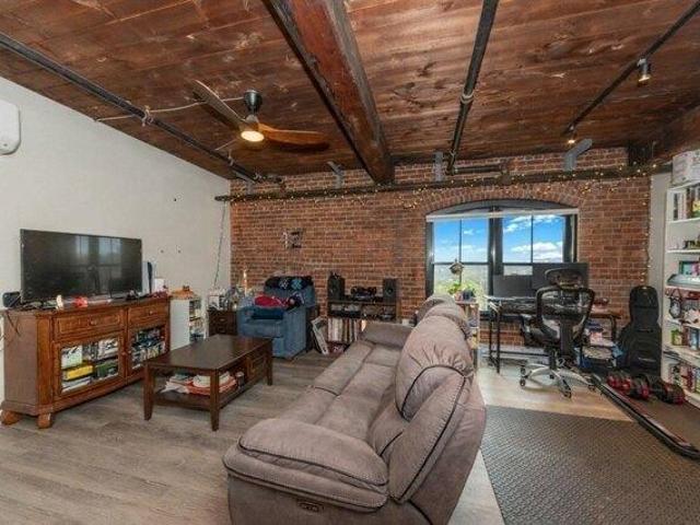 Condo for sale in Clinton, Massachusetts