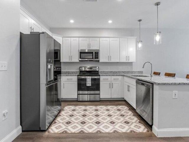 Condo for sale in Clinton, Massachusetts