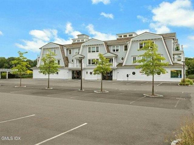 Condo for sale in Mianus, Greenwich