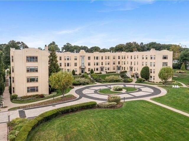 Condo for sale in Edgewood, Cranston