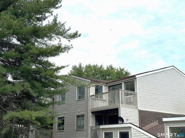 Condo for sale in Danbury, Connecticut