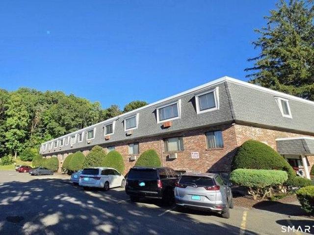 Condo for sale in Germantown, Danbury