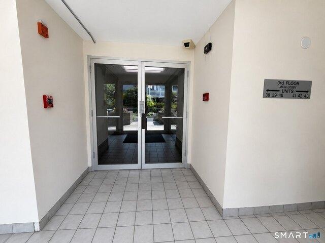Condo for sale in Germantown, Danbury