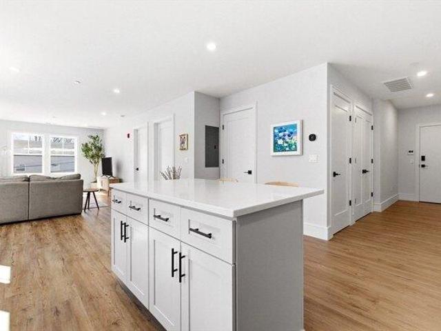 Condo for sale in Dedham, Massachusetts