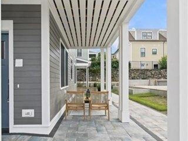 Condo for sale in East Greenwich, Rhode Island