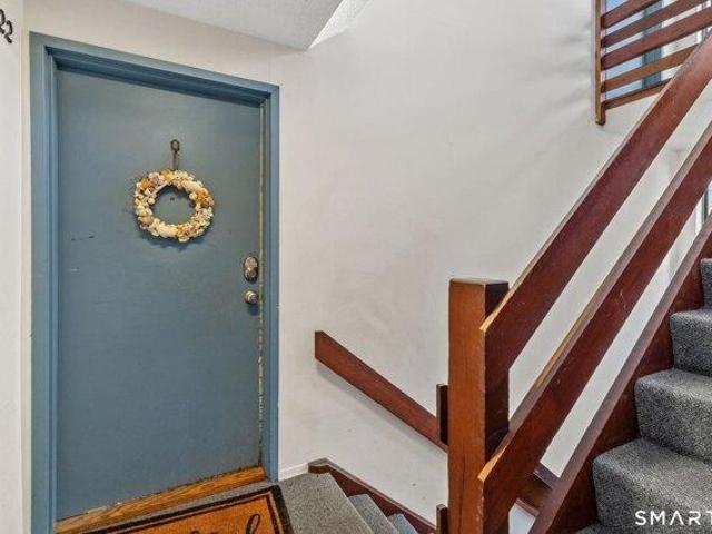 Condo for sale in Momauguin, East Haven