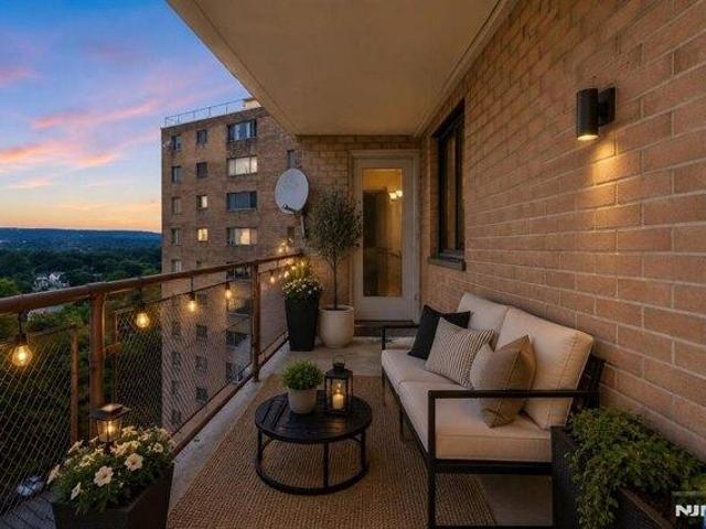Condo for sale in East Orange, New Jersey