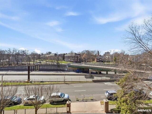 Condo for sale in East Orange, New Jersey