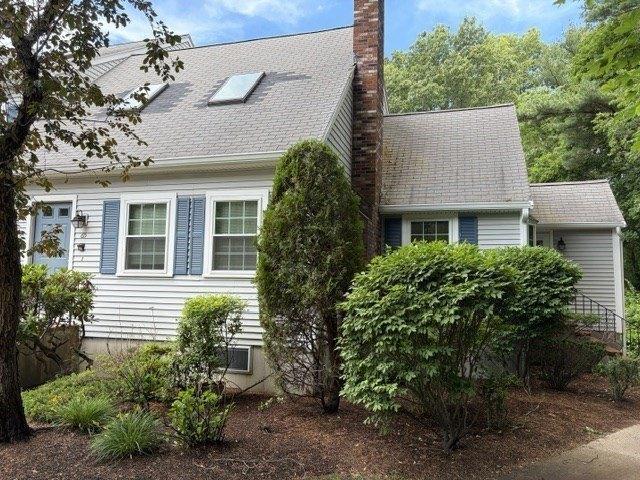 Condo for sale in Bristol, Massachusetts
