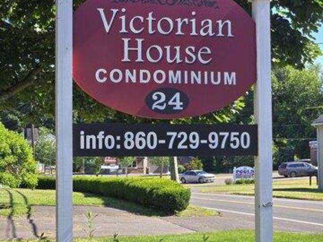 Condo for sale in Ellington, Connecticut