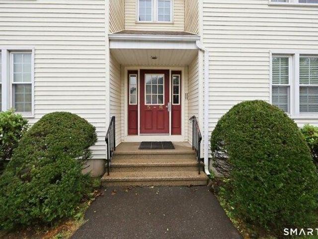 Condo for sale in Ellington, Capitol Planning Region