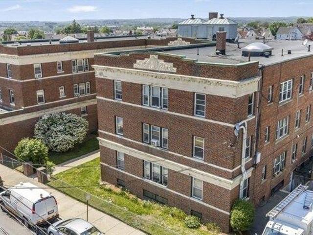 Condo for sale in Everett, Massachusetts