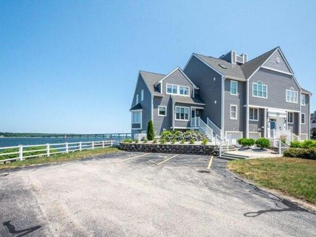 Condo for sale in Bristol, Massachusetts