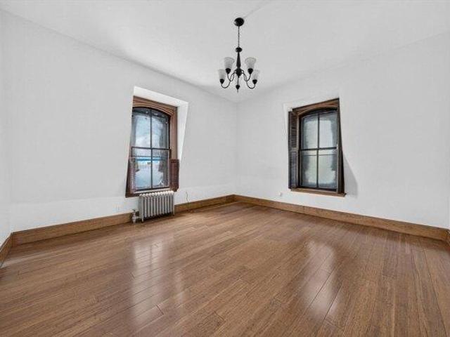 Condo for sale in Bristol, Massachusetts