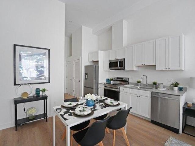 Condo for sale in Bristol, Massachusetts