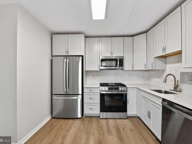 Condo for sale in Virginia
