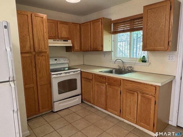 Condo for sale in Farmington, Connecticut