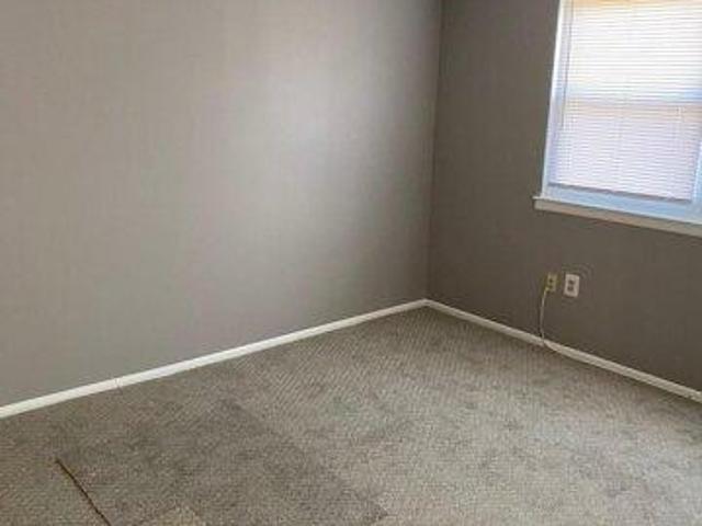 Condo for sale in Florence, New Jersey