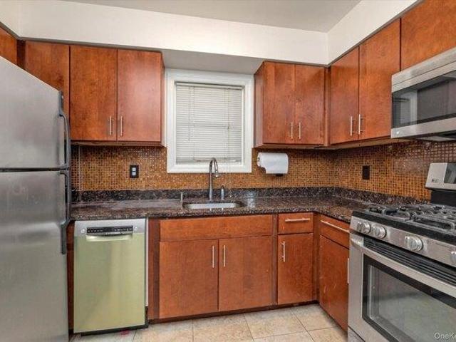 Condo for sale in Queens, Arverne