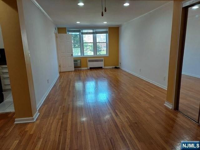 Condo for sale in Fort Lee, New Jersey