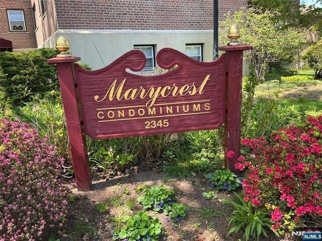 Condo for sale in Fort Lee, New Jersey