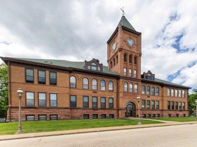 Condo for sale in Galena, Illinois