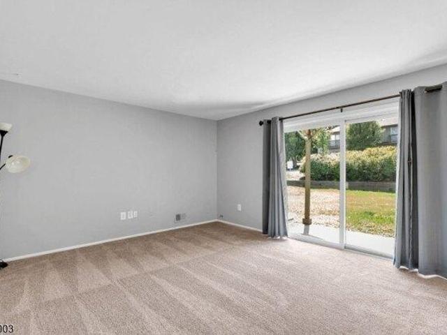 Condo for sale in Glen Gardner, New Jersey